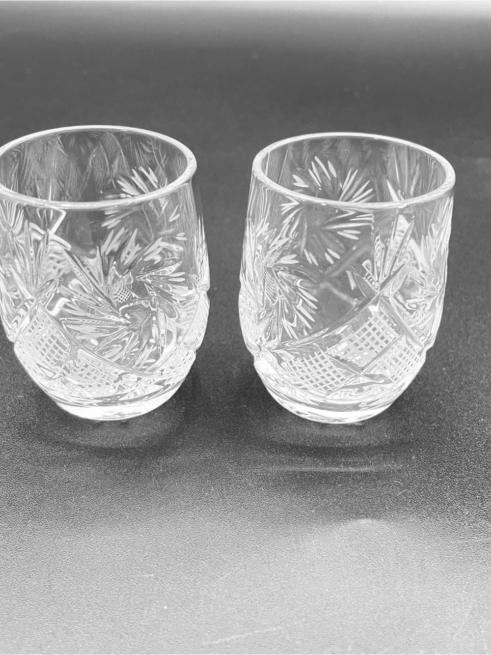 Neman Style  Hand Cut  Crystal Barrel Shaped  1.7 oz Shot Glasses  Set of 2